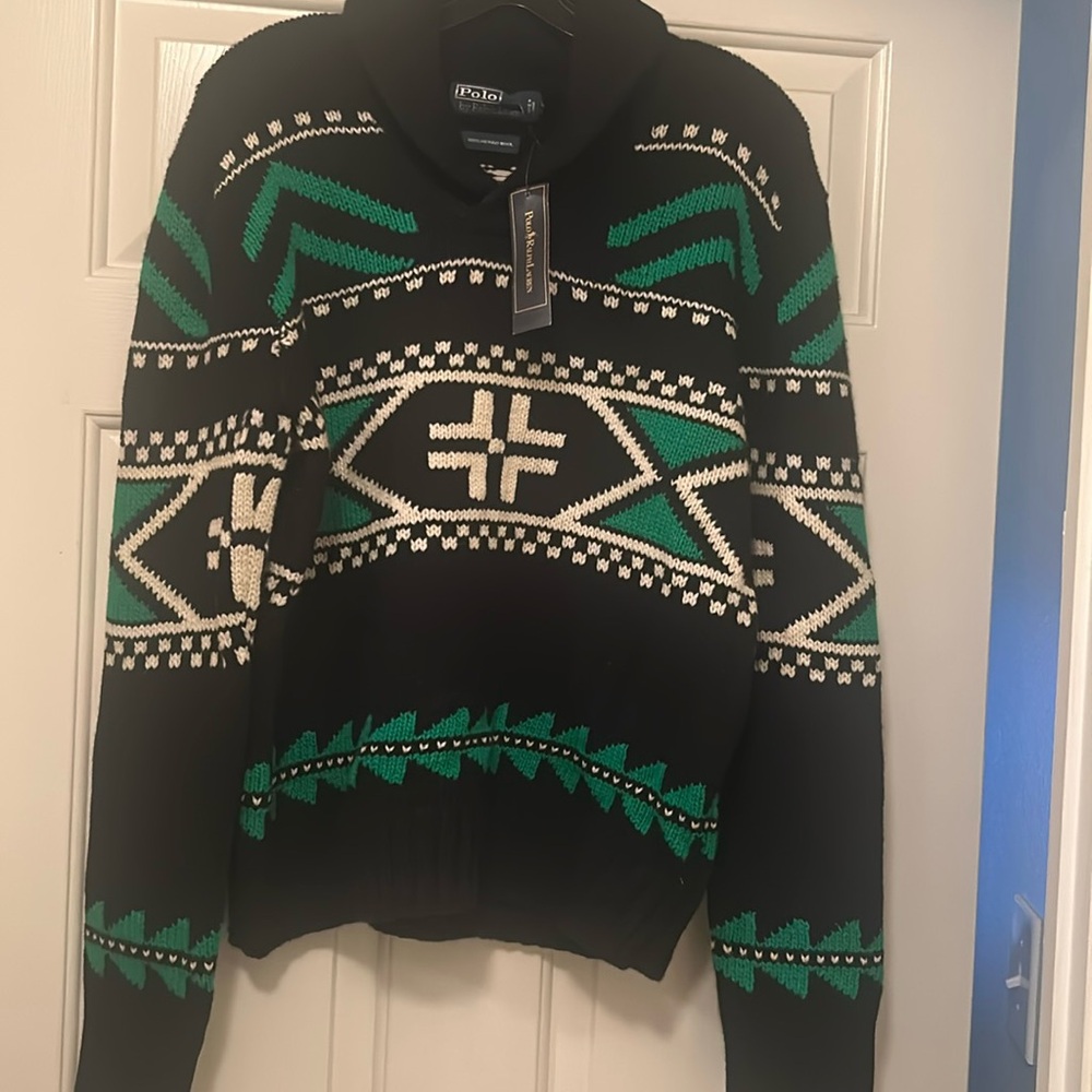 Polo Ralph Lauren men’s sweater
multi color of green black and white